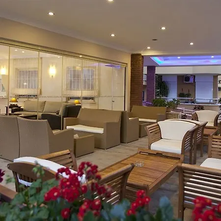 Hotel Remi 4*