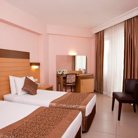 Otel Remi 4*
