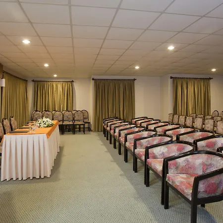 Remi Hotel 4*