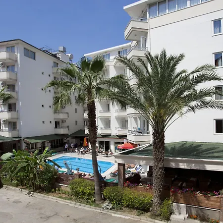 Remi Hotel