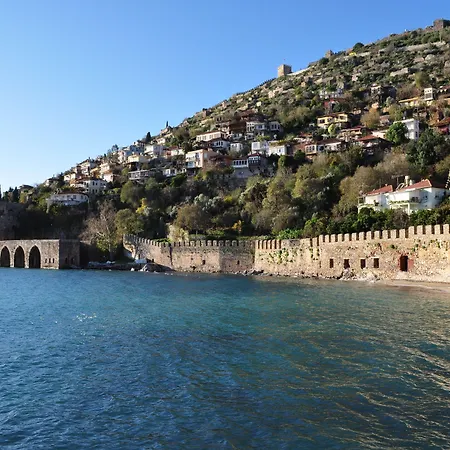 Remi Alanya
