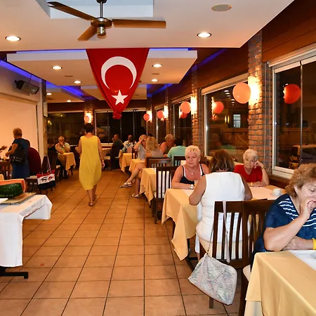 ريمي فندق 4*