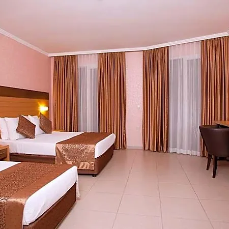 Remi Hotel 4*