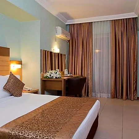 Remi Hotel